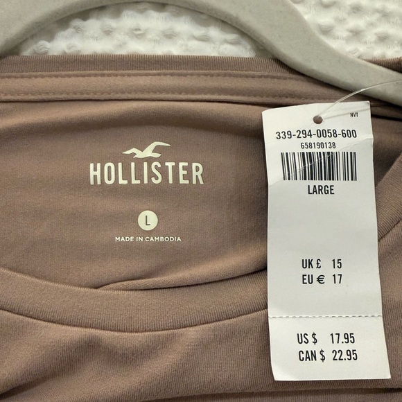 Hollister Women's Mauve Short Sleeve Tee - Picture 3 of 4